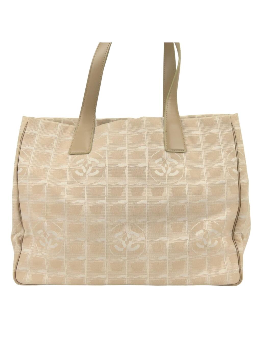 Chanel Travel Line Tote Nylon Medium #368066C67B